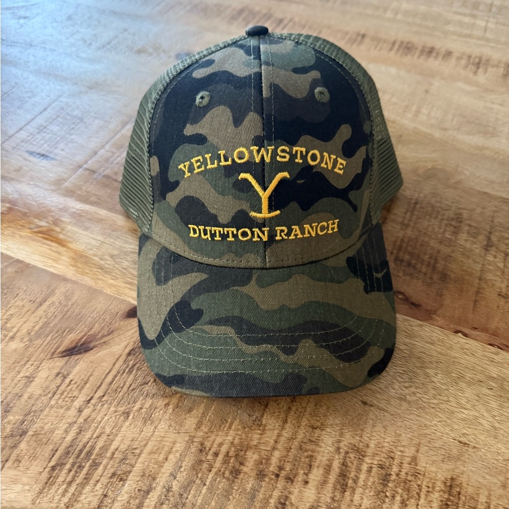 Yellowstone Dutton Ranch Camo Snapback Hat (NEW)